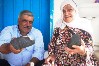 Anneler Günü hediyesi ’gökten’ indi: Bahçesine göktaşı olduğu düşünülen cisim düştü