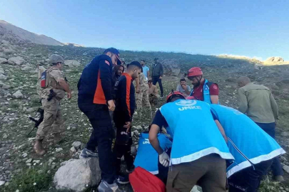 Düşerek yaralanan çoban, ekipler tarafından kurtarıldı