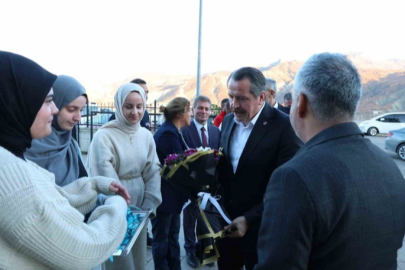 Ali Yalçın Tunceli'de teşkilatı canlandırıyor