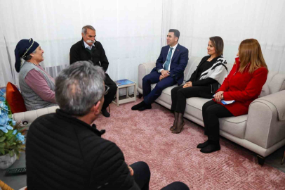Vali Aygöl’den üç kuşağı buluşturan aileye ziyaret