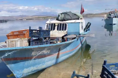 Av yasağı başladı: Balıkçılar teknelerini karaya çekti