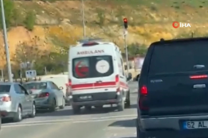 Tunceli'de ambulansa yol veren sürücülerin duyarlılığı kamerada