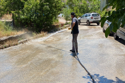 Tunceli Belediyesi’nden "Tam Saha" Temizlik ve Altyapı Mesaisi: Yollar Yıkanıyor, Arızalar Hızla Gideriliyor!